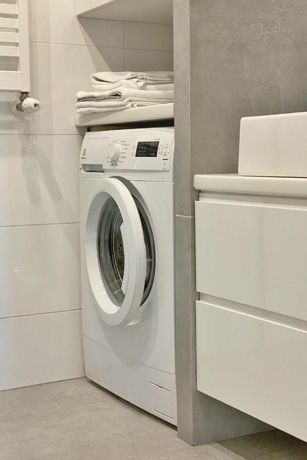 Capital Towers - Apartament Green Z Widokiem Na Rzeke Rzeszów Eksteriør bilde