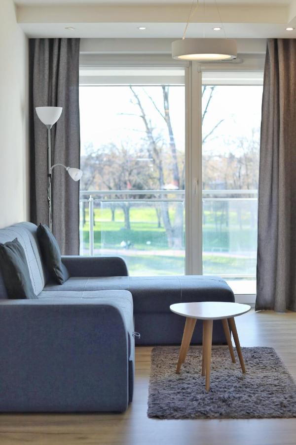Capital Towers - Apartament Green Z Widokiem Na Rzeke Rzeszów Eksteriør bilde