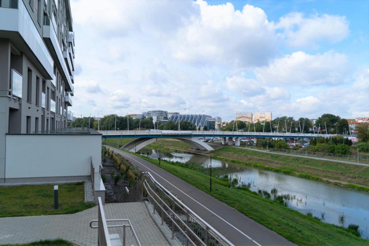 Capital Towers - Apartament Green Z Widokiem Na Rzeke Rzeszów Eksteriør bilde